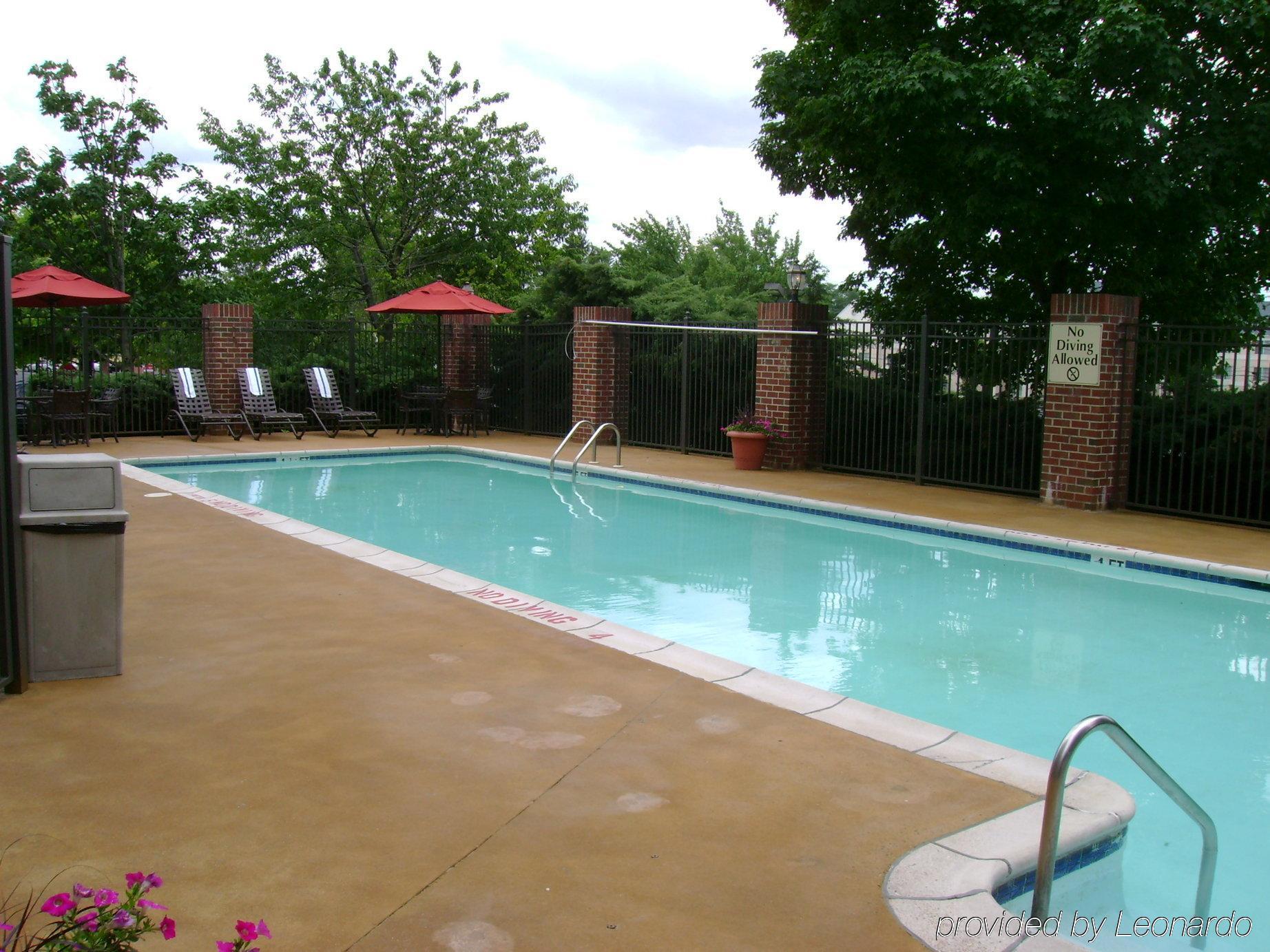 Holiday Inn Express Harrisburg East By Ihg Einrichtungen foto